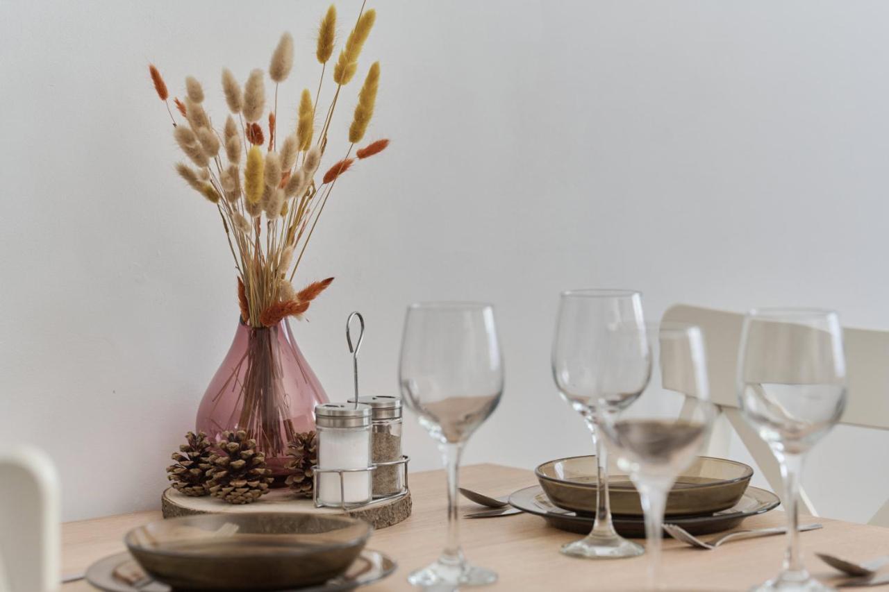 Apartment Family Kamienna With Balcony 1,5 Km To Wroclavia By Renters Wroclaw