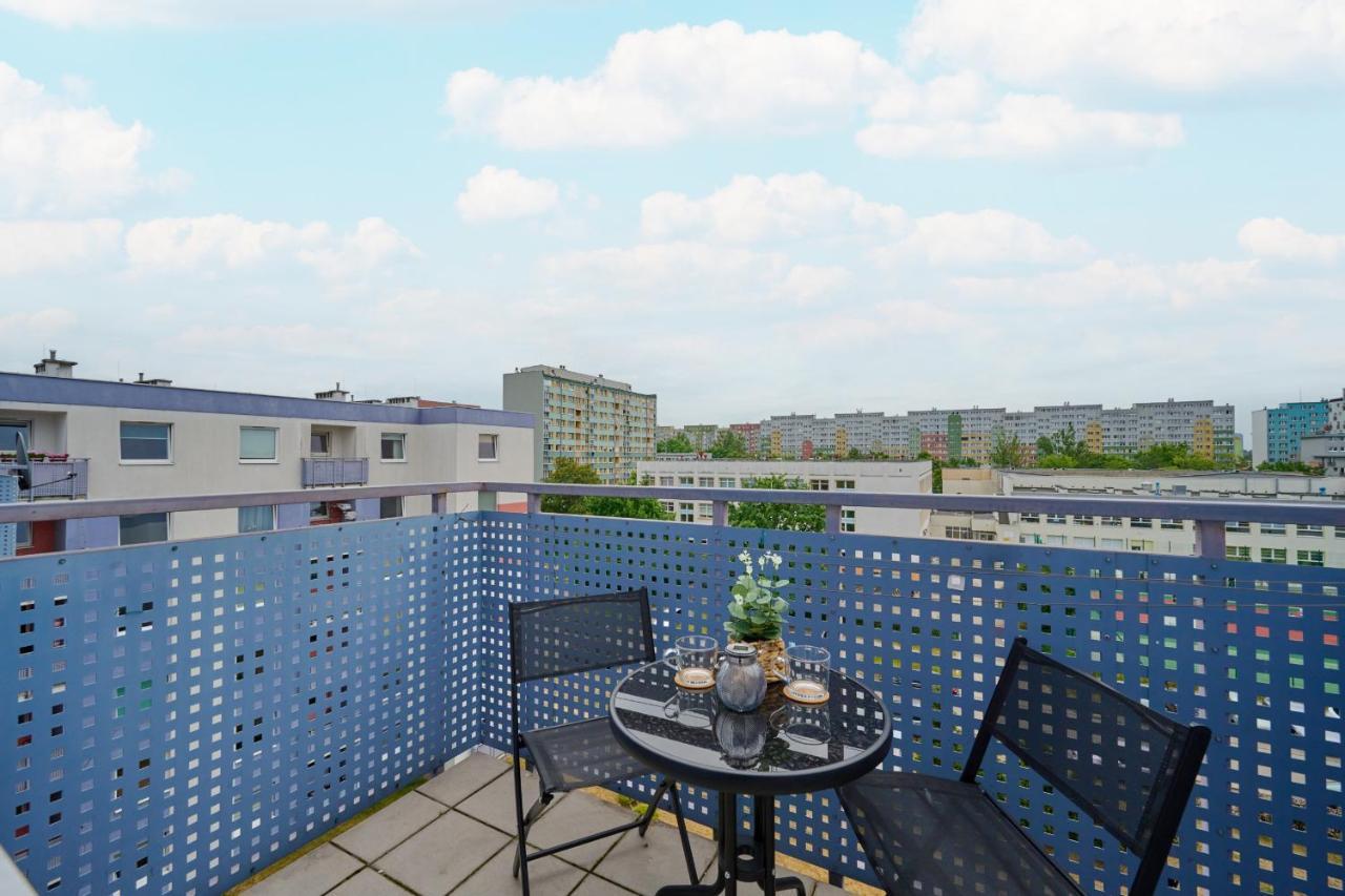 Family Kamienna With Balcony 1,5 Km To Wroclavia By Renters Apartment Wroclaw